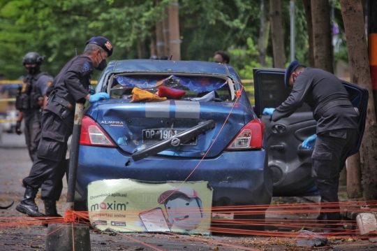 Kondisi Motor yang Digunakan Pelaku Bom Bunuh Diri di Katedral Makassar