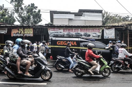 Suasana TKP Rumah Terduga Teroris di Condet