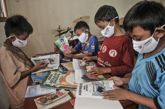 Askrindo Peduli Pendidikan untuk Anak-Anak Pemulung