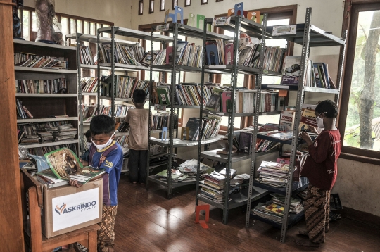 Askrindo Peduli Pendidikan untuk Anak-Anak Pemulung