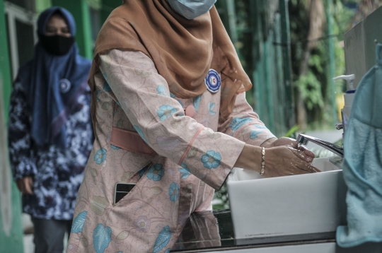 Simulasi Sekolah Tatap Muka dengan Model Kelas Hybrid