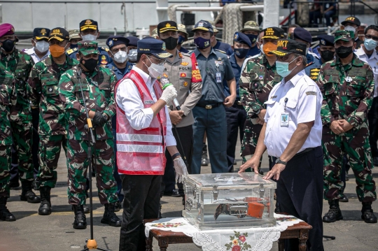 Menhub dan KNKT Rilis Penemuan CVR Sriwijaya Air SJ182