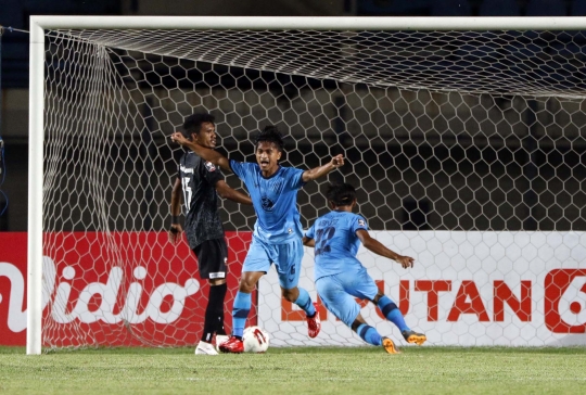 Madura United Ditahan Imbang Persela