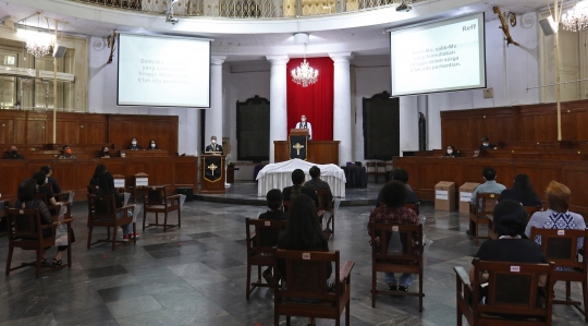 Ibadah Jumat Agung di Gereja Immanuel