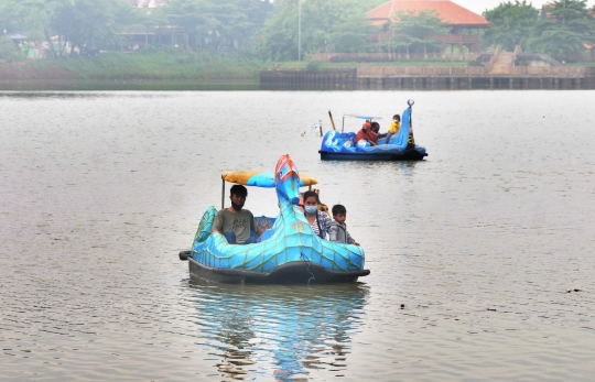 Suasana Setu Babakan Saat Dibuka untuk Umum