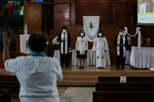 Suasana Ibadah Paskah dengan Protokol Kesehatan di GPIB Effatha