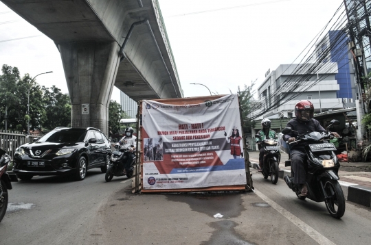 Kemacetan di Jalan Kapten Tendean Akibat Proyek Galian Utilitas