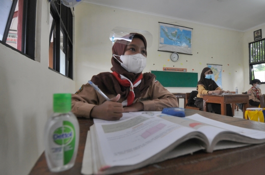 Mulai Hari Ini, 85 Sekolah di Jakarta Uji Coba Belajar Tatap Muka