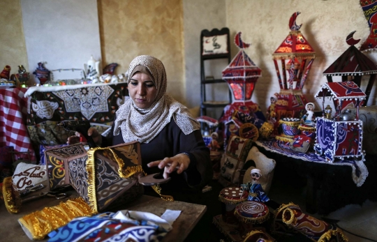 Geliat Perajin Lentera Fanous untuk Sambut Ramadan di Gaza