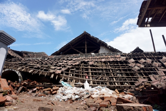 Penampakan Rumah-Rumah di Kampung Majangtengah Rusak Akibat Gempa