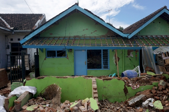 Penampakan Rumah-Rumah di Kampung Majangtengah Rusak Akibat Gempa