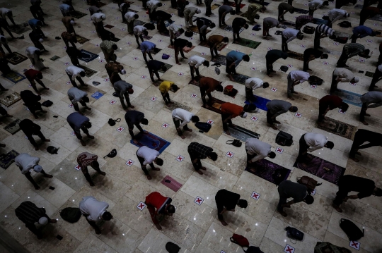 Suasana Tarawih 1 Ramadan di Masjid Istiqlal