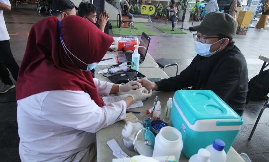 PMI Kerahkan Mobil Donor Darah Selama Ramadan