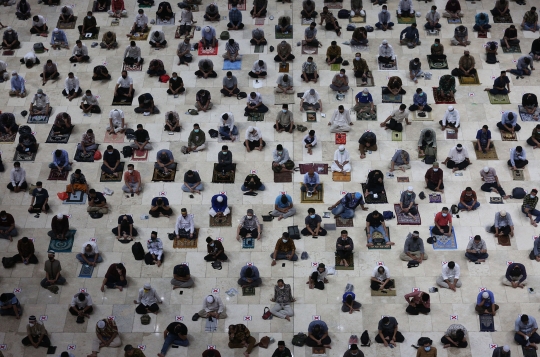 Ramadan, Salat Jumat di Masjid Istiqlal Dibatasi