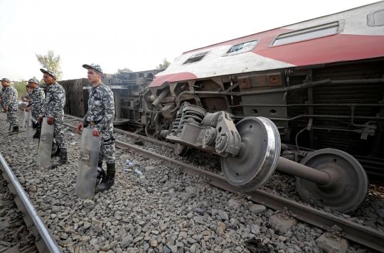 4 Gerbong Kereta Tergelincir di Mesir, 11 Tewas dan 97 Terluka