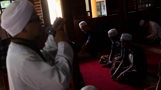 Melihat Penyembuhan Jiwa dengan Pengobatan Islami di Ponpes Daarut Tasbih