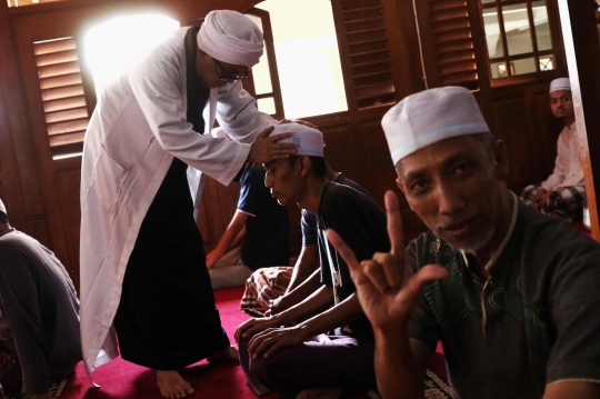 Melihat Penyembuhan Jiwa dengan Pengobatan Islami di Ponpes Daarut Tasbih