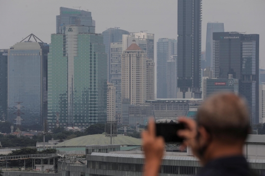 Tersamar Kabut Polusi Udara di Jakarta