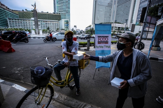 Pewarta Foto Indonesia Jakarta Berbagi Takjil