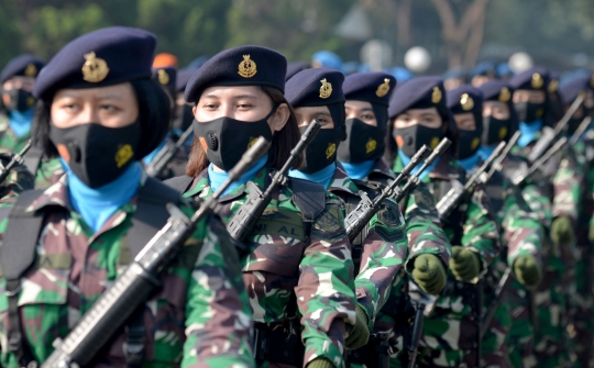 Aksi Prajurit Wanita TNI Unjuk Gigi di Peringatan Hari Kartini