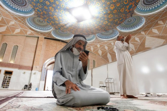 10 Potret Unik Ramadan 2021 di Berbagai Negara