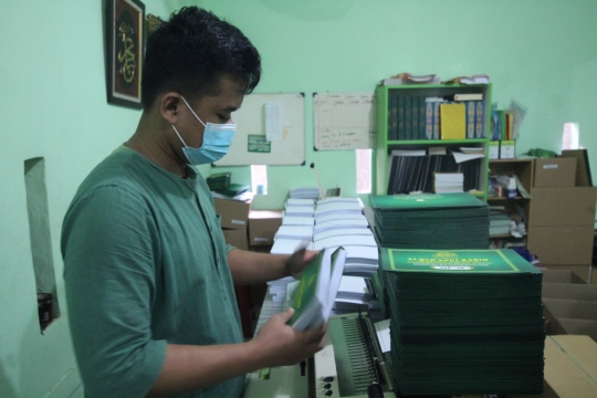 Intip Produksi Alquran Braille di Taman Tunanetra Tangsel