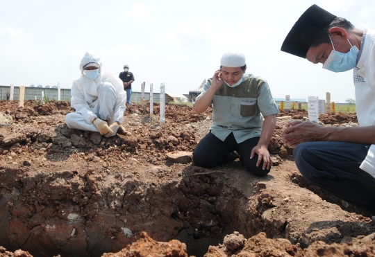 Intensitas Pemakaman Korban Covid-19 Alami Penurunan di TPU Rorotan