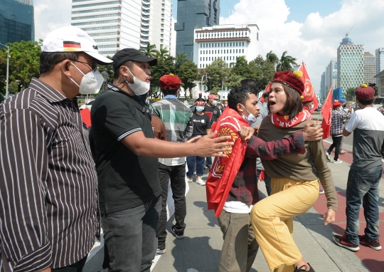 Ricuh di Aksi May Day, Polisi Amankan Puluhan Pengunjuk Rasa