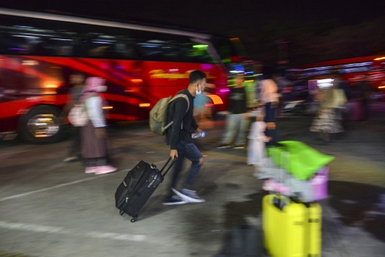 Tes Antigen Acak Bagi Penumpang di Terminal Banda Aceh