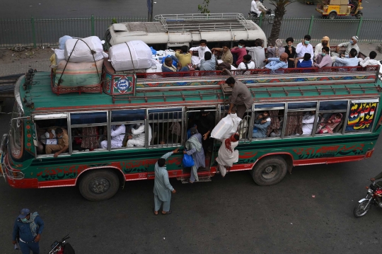 Suasana Mudik Lebaran di Pakistan