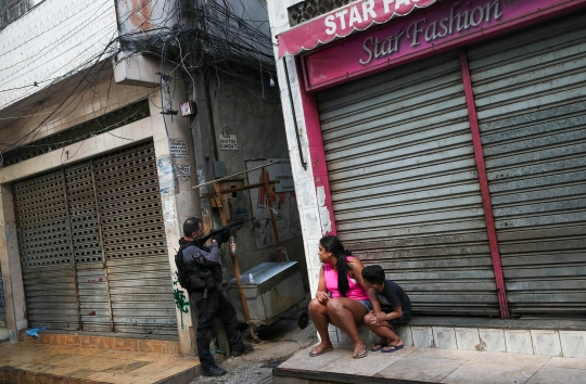 Mencekamnya Baku Tembak Polisi dan Geng Narkoba Brasil yang Tewaskan 25 Orang