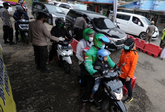 Perbatasan Bogor-Cianjur Dijaga 24 Jam dari Pemudik