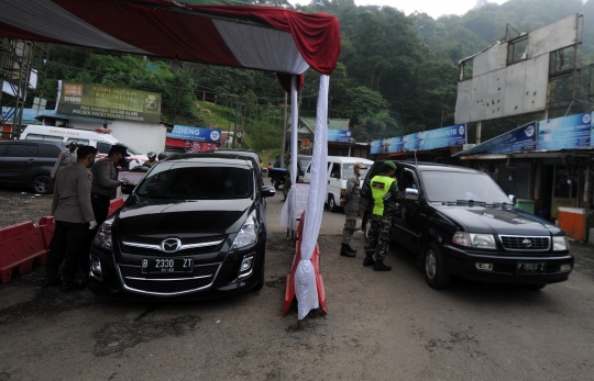 Perbatasan Bogor-Cianjur Dijaga 24 Jam dari Pemudik