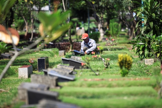 Pemprov DKI Jakarta Larang Ziarah Kubur Saat Lebaran