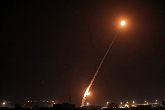 Potret Pertempuran Roket Hamas VS Iron Dome Israel