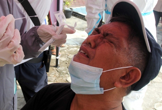 Antisipasi Corona, Warga Pamulang Swab Antigen Gratis