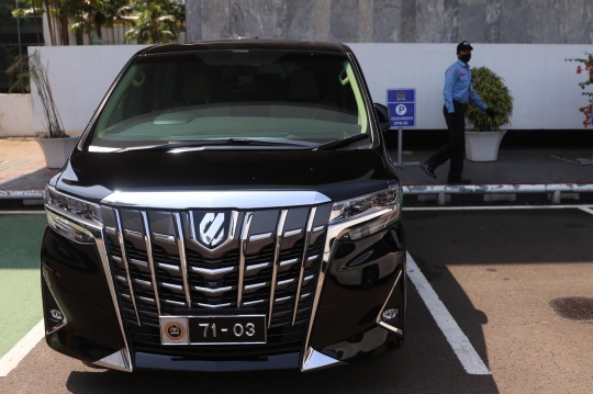 Plat Nomor Baru untuk Mobil Anggota DPR RI