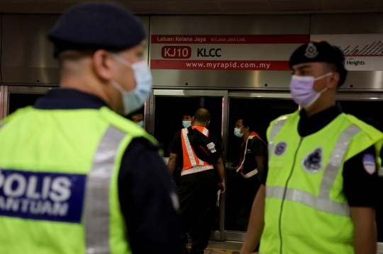 Kereta LRT Malaysia Tabrakan di Terowongan, Ratusan Penumpang Terluka