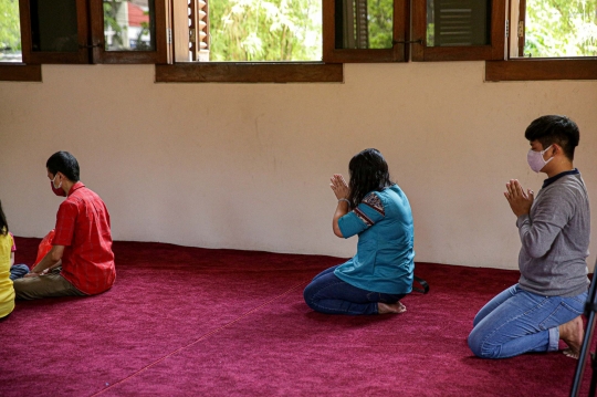 Suasana Ritual Waisak di Vihara Jakarta Dhammacakka Jaya