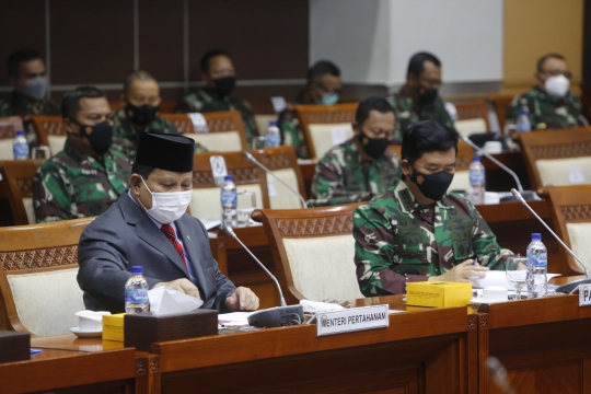 Menhan Prabowo dan Komisi I DPR Bahas Pembelian Alutsista Rp1.700 T