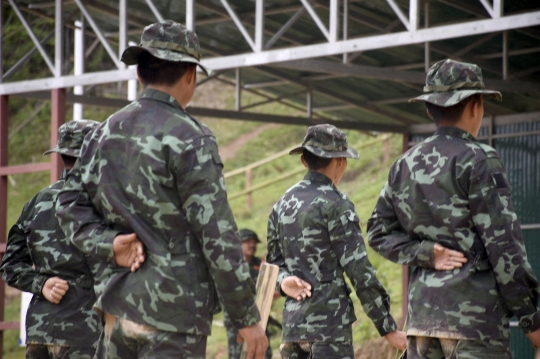 Intip Latihan Militer Gerilyawan Pemberontak Myanmar