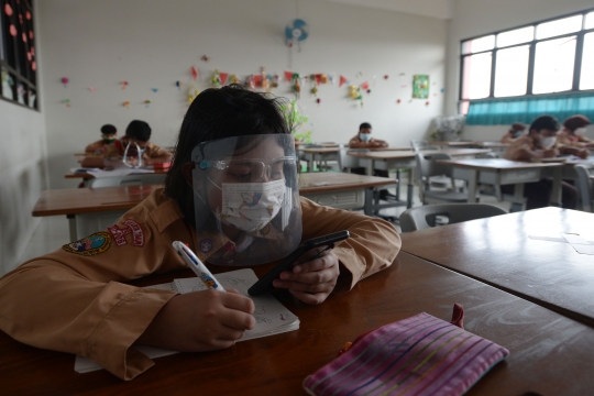 Uji Coba Pembelajaran Tatap Muka di Jakarta