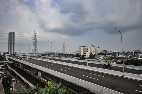 Proyek 6 Ruas Tol rute Kelapa Gading-Pulo Gebang Ditargetkan Rampung Juli 2021