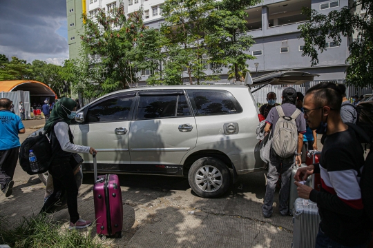 Melihat WNI Usai Jalani Isolasi di RSD Wisma Atlet