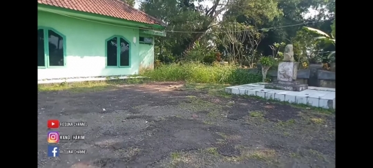 Potret Makam Nike Ardilla, Kondisinya Kini Memprihatinkan