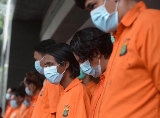 Tampang Preman Pungli Sopir Truk Kontainer Tanjung Priok Saat Dibekuk