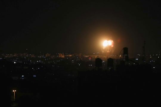 Serangan Udara Israel Kembali Gempur Jalur Gaza