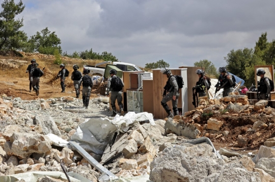 Pasrah Warga Palestina Rumahnya Digusur Israel