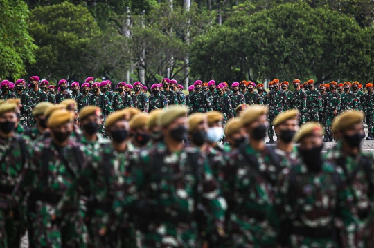 TNI-Polri Gelar Apel Pengetatan PPKM Mikro di Jakarta