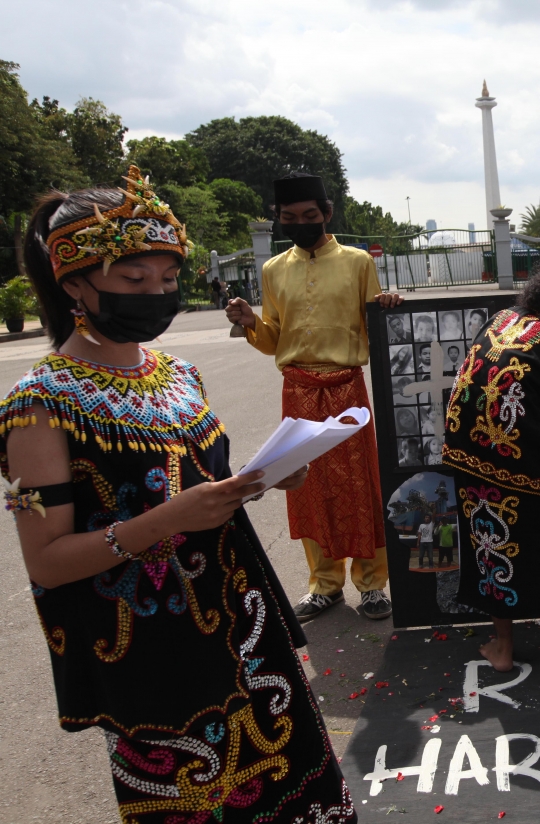 Aksi Tolak Revisi UU Minerba di Jakarta